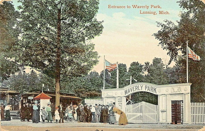 Waverly Park - 1909 POSTCARD OF ENTRANCE